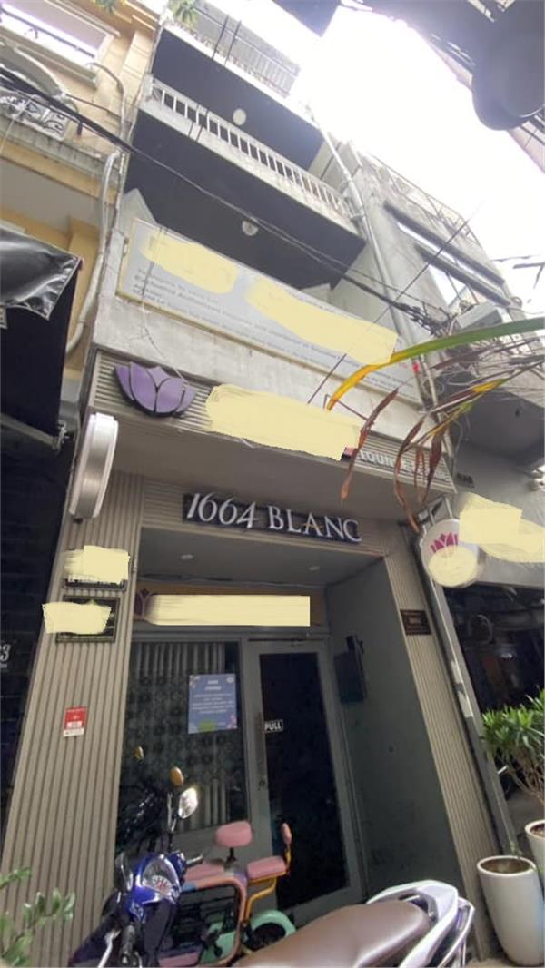 Nhà hẻm 15A Lê Thánh Tôn, Q1, 4 tầng, 3,1 x 14m2, 5 PN giá 21,7 tỉ