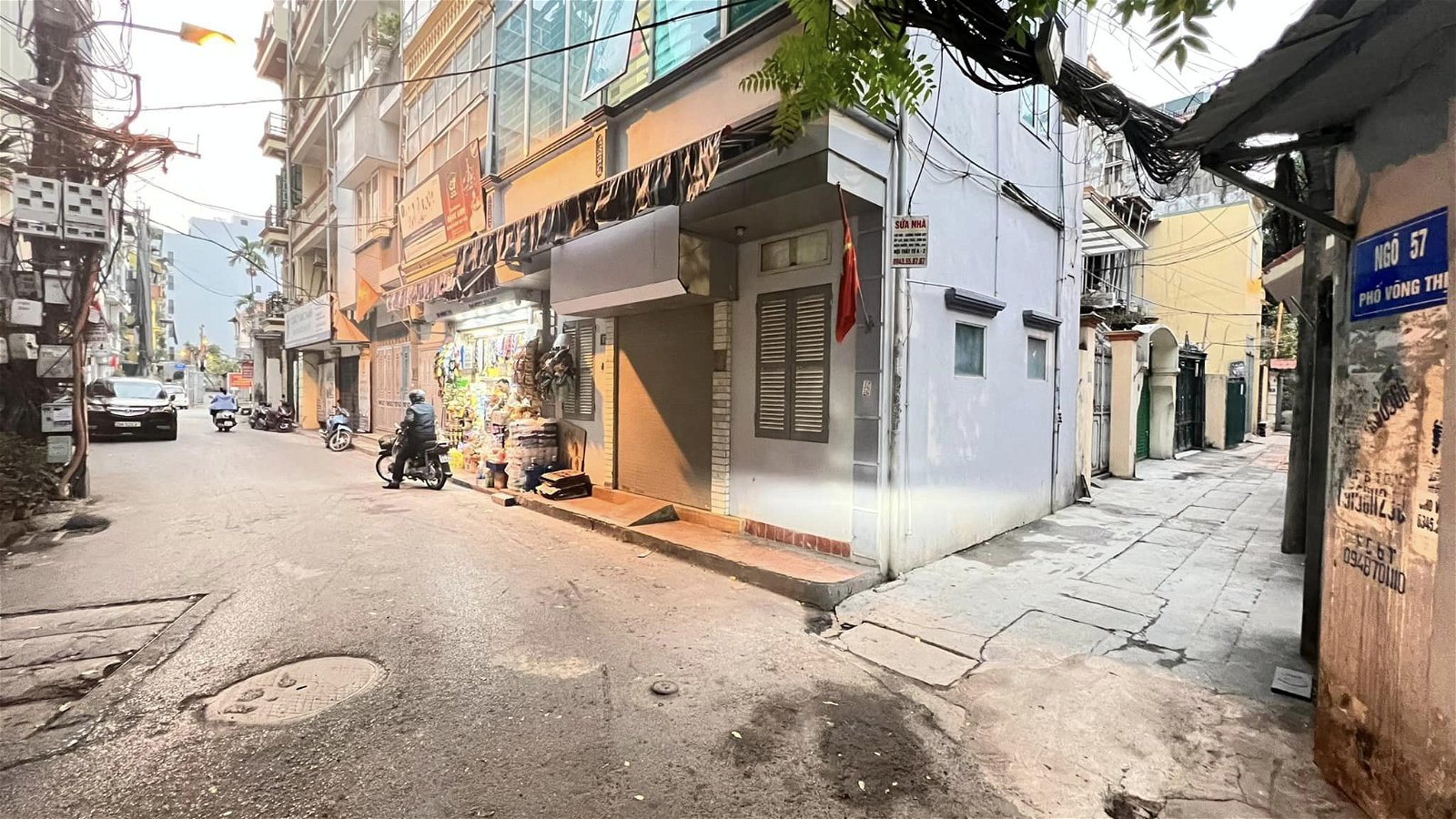 Bán Đất Phố Võng Thị Quận Tây Hồ. 73m Mặt Tiền 4m Nhỉnh 10 Tỷ. Cam Kết Ảnh Thật Mô Tả Chính Xác. Chủ Cần Bán Nhanh Giá