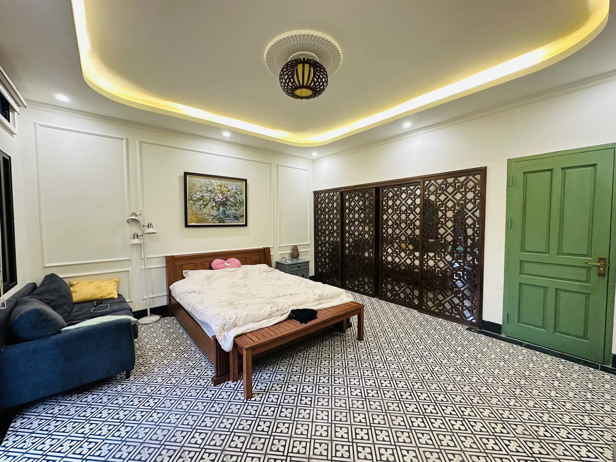 BÁN NHÀ NGÕ 165 CẦU GIẤY,2 THOÁNG,GARA OTO 7 CHỖ,55M X 5 TẦNG.