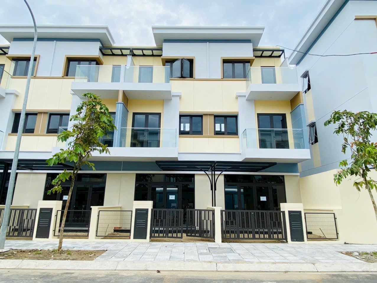 Bán gấp nhà Lavela garden Bình Chuẩn Thuận An Bình Dương thanh toán 900 triệu nhận nhà