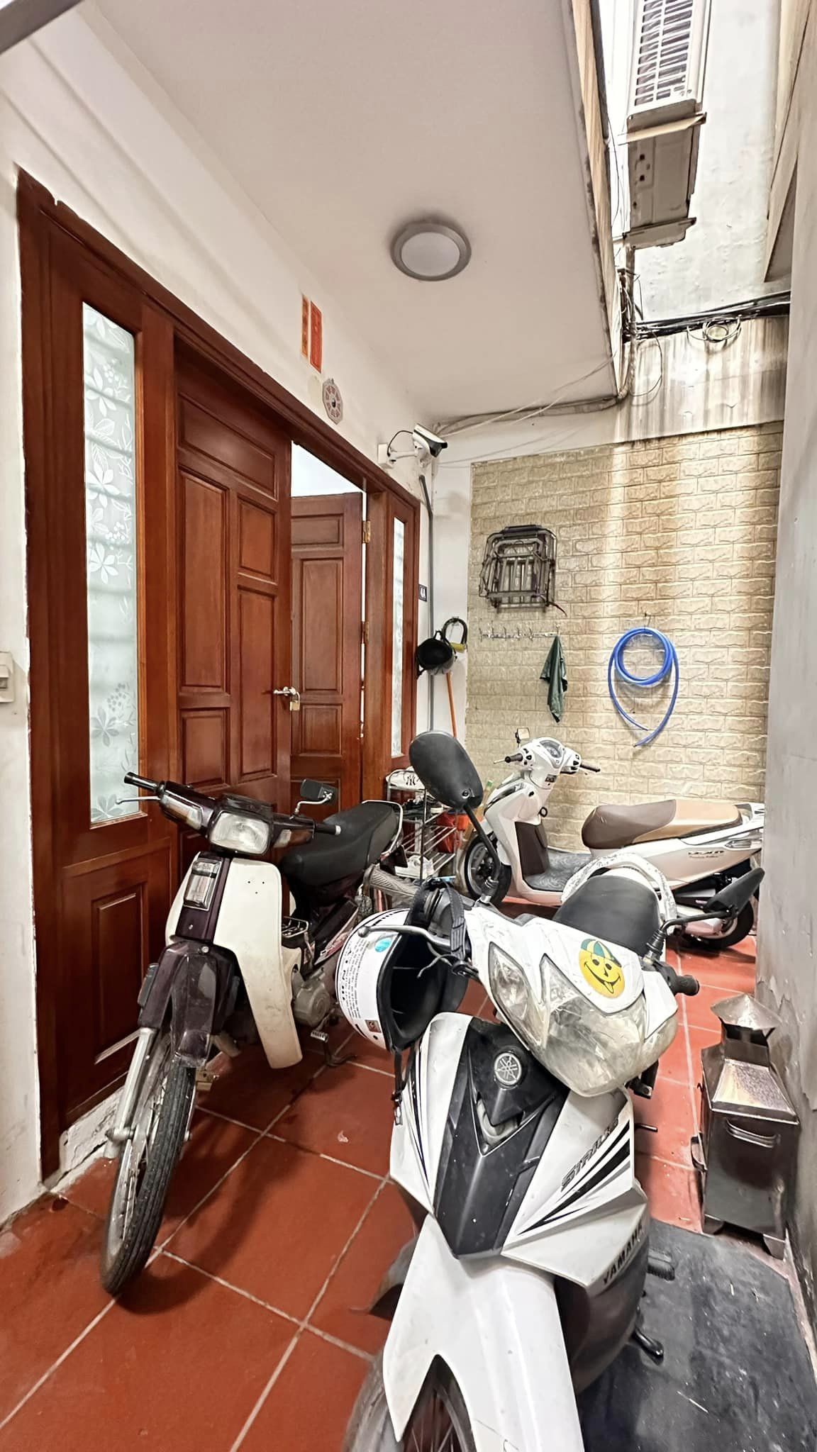 Bán nhà phân lô Phố Nguyễn Khánh Toàn,Cầu Giấy, 40,3m2 x5Tầng, Ôtô 5 tạ đỗ cửa, giá 4.85 tỷ