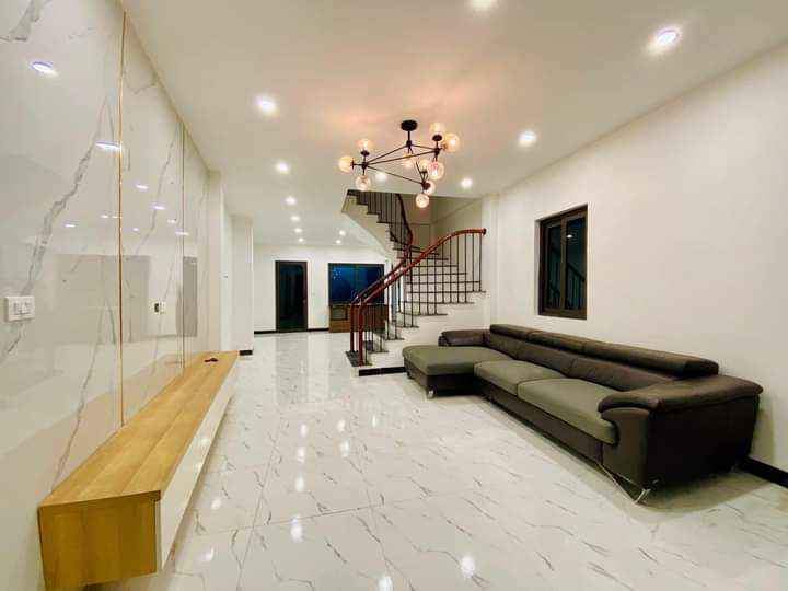 Bán nhà Ngọc Hà, Ba Đình, dt 47m, ngõ rộng, vài bước ra Phố, dọn về đón Tết. Giá 5.9 tỷ