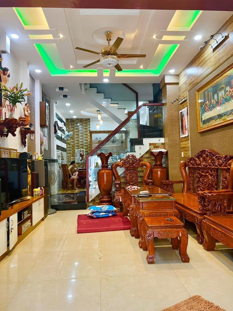 Nhà cực hoành tráng, vị trí đắc địa cạnh Gò Vấp, Giá cực tốt