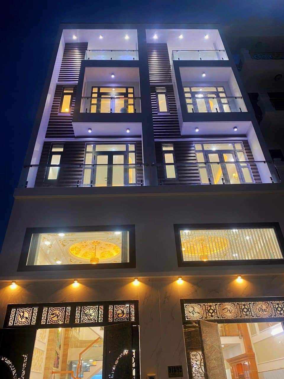 NHÀ ĐẸP - THIẾT KẾ SANG TRỌNG - HẺM ÔTÔ TRÁNH - SỔ VUÔNG A4 - KHU VIP HƯƠNG LỘ 2