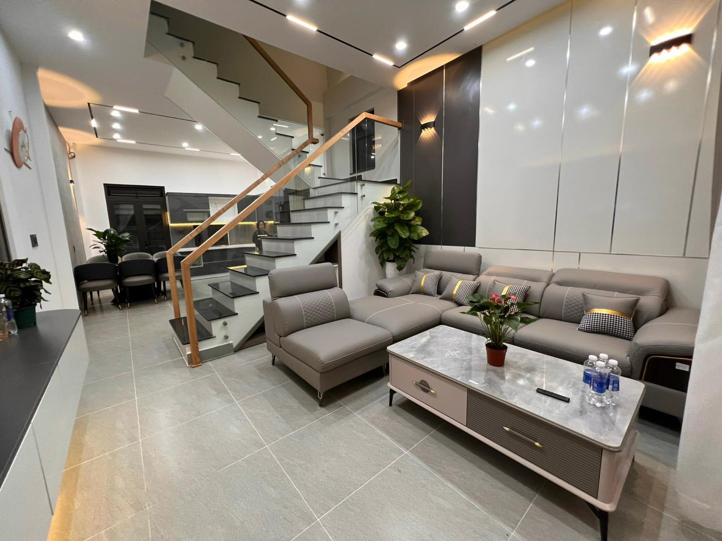 Bán nhà KQH Trần Anh Tông Đà Lạt mới xây hiện đại