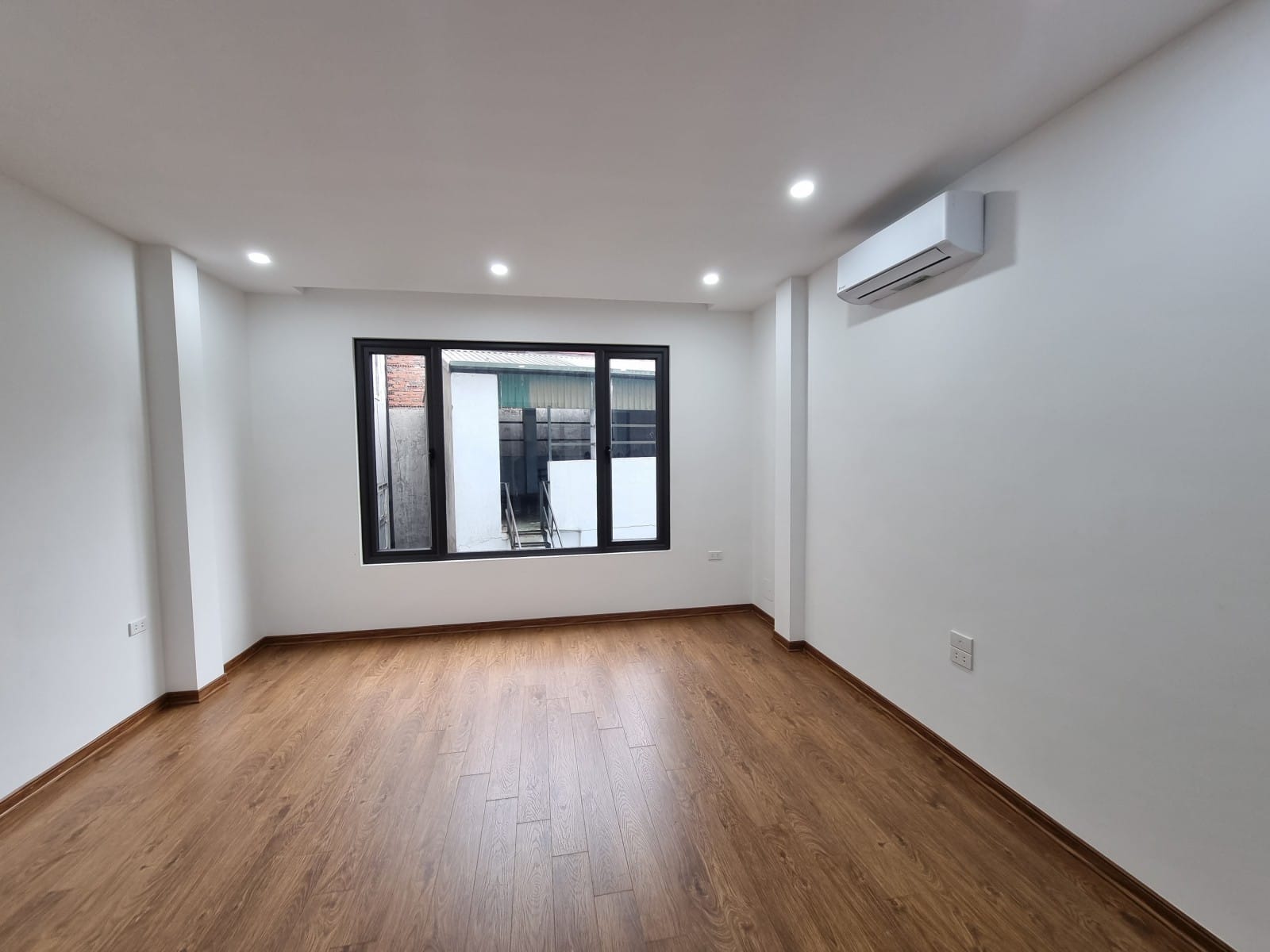 Bán nhà Đình Thôn, Nam Từ Liêm, Hà Nội, 36m2, 5 tỷ, rất đẹp