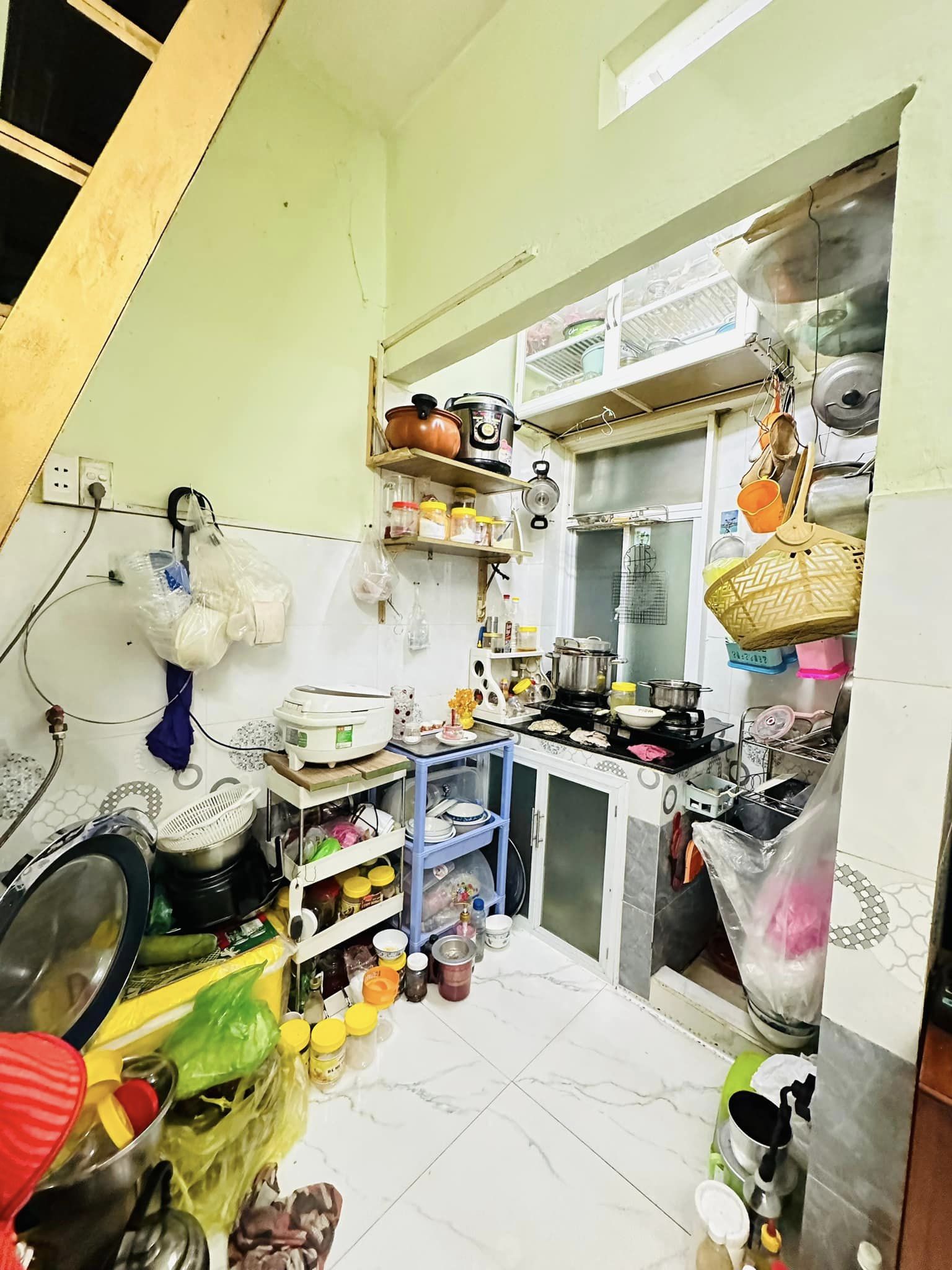 14M2 - 3 TẦNG - AN NINH - CHỈ NHỈNH 1 TỶ