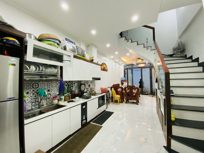 Cơ hội đầu tư hấp dẫn: Khương Trung, Cạnh Hồ Khương Hạ 44M2 4 TẦNG 6TỶ