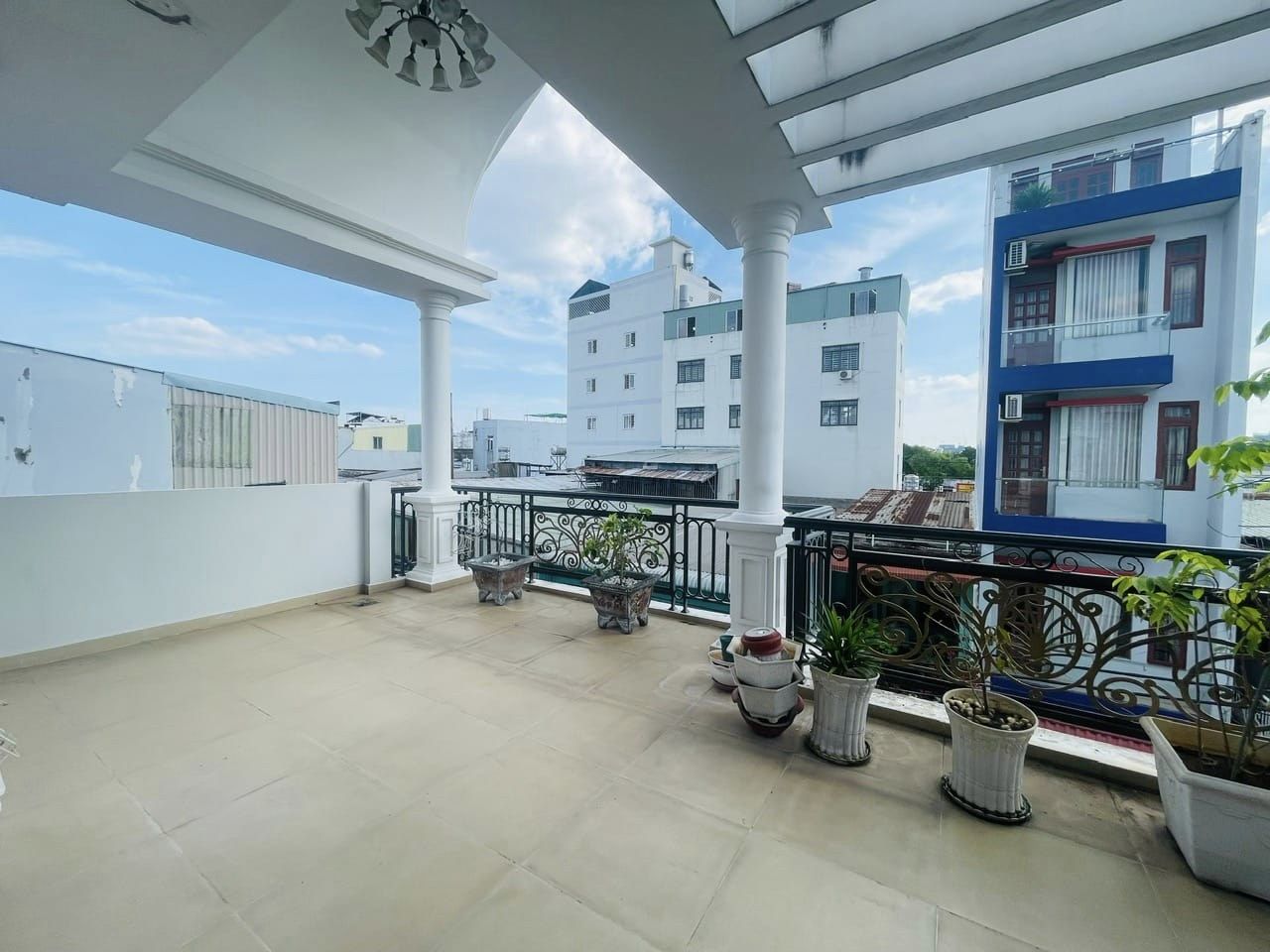 HXT CHIẾN LƯỢC - CHỈ 16 TỶ - 162M2 - 3 TẦNG BTCT - BÌNH TÂN - NHÀ ĐẸP LUNG LINH - NỘI THẤT CAO CẤP.