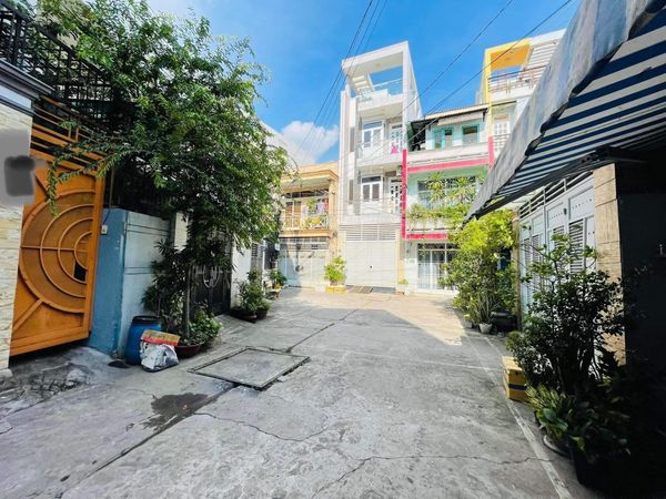 Bán Nhà 4 Tầng, 66M2, Hẻm Xe Hơi, Phường Tân Sơn Nhì, Tân Phú