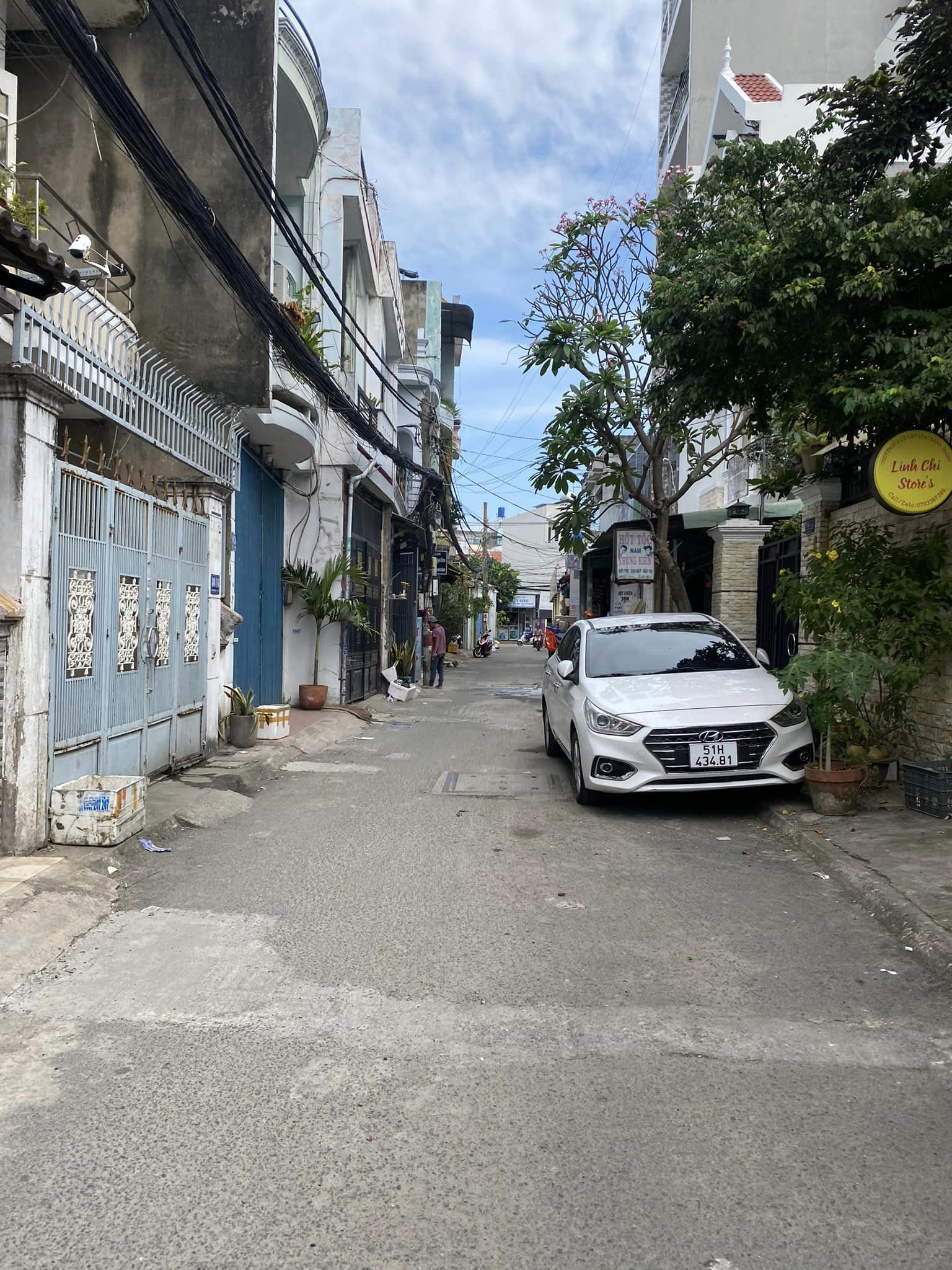 HXH THÔNG - SỔ VUÔNG NHƯ TỜ A4 - GẦN KHU NHÀ LẦU CỐNG LỞ