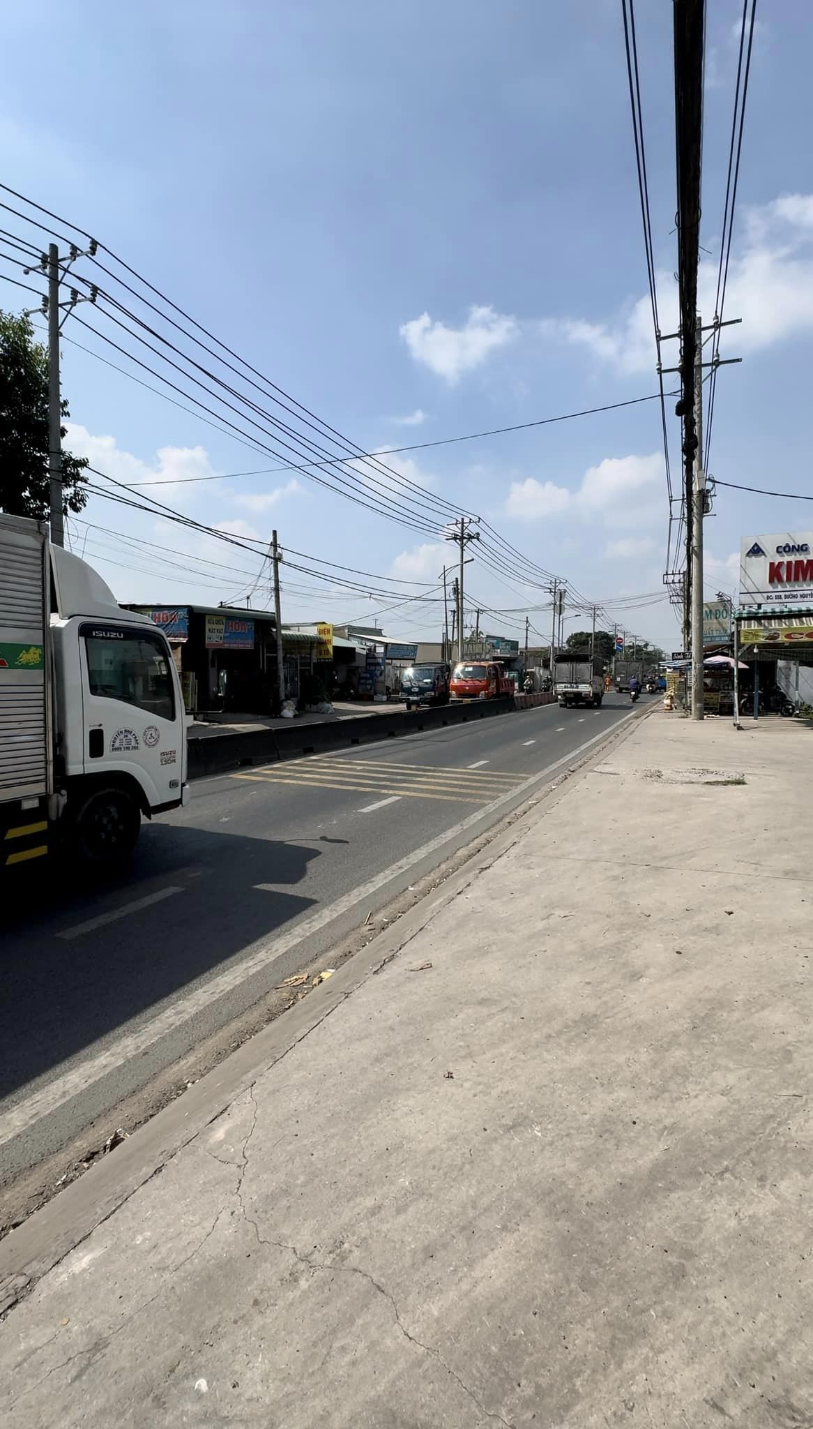 Đất sổ Hồng riêng 1273m2( full thổ cư) 50 x26 - chỉ nhỉnh 20 Tỷ - Xuân Thới Sơn - Hóc Môn