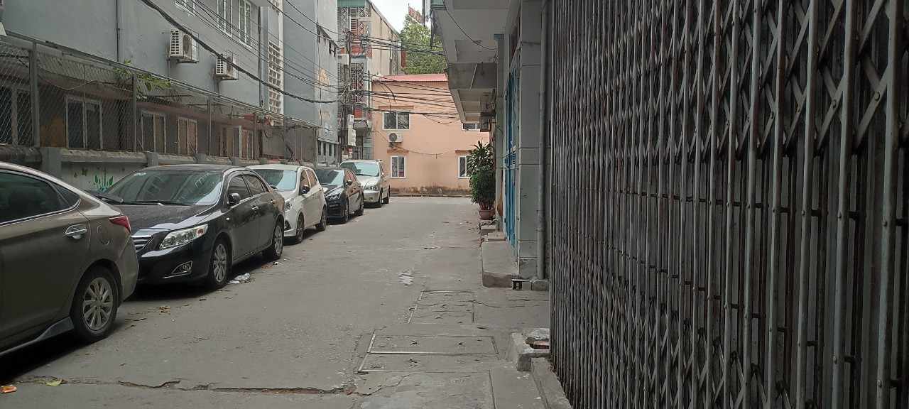 Bán gấp PHÂN LÔ HÀ ĐÔNG, gần BƯU ĐIỆN, Ô tô chạy quanh nhà, khu dân trí cao.