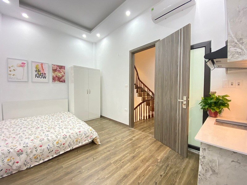 Thật bất ngờ hàng mới về Bán Rẻ Nhà CMT8 Quận 10, DT33m nhỉnh4, 6 tỷ