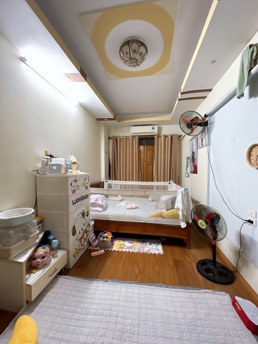 Bán nhà Thanh Lân, Hoàng Mai, mặt ngõ ô tô tránh, kinh doanh đỉnh 40 m2, 4 tỷ 550