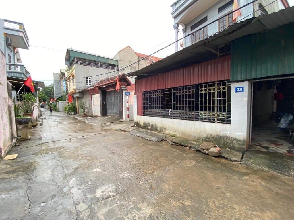 Lô góc, Ô TÔ 16 chỗ, nhà 3 tầng Ngọc Chi, Vĩnh Ngọc 75m2, MT 5M. Gía 5,4 tỷ.