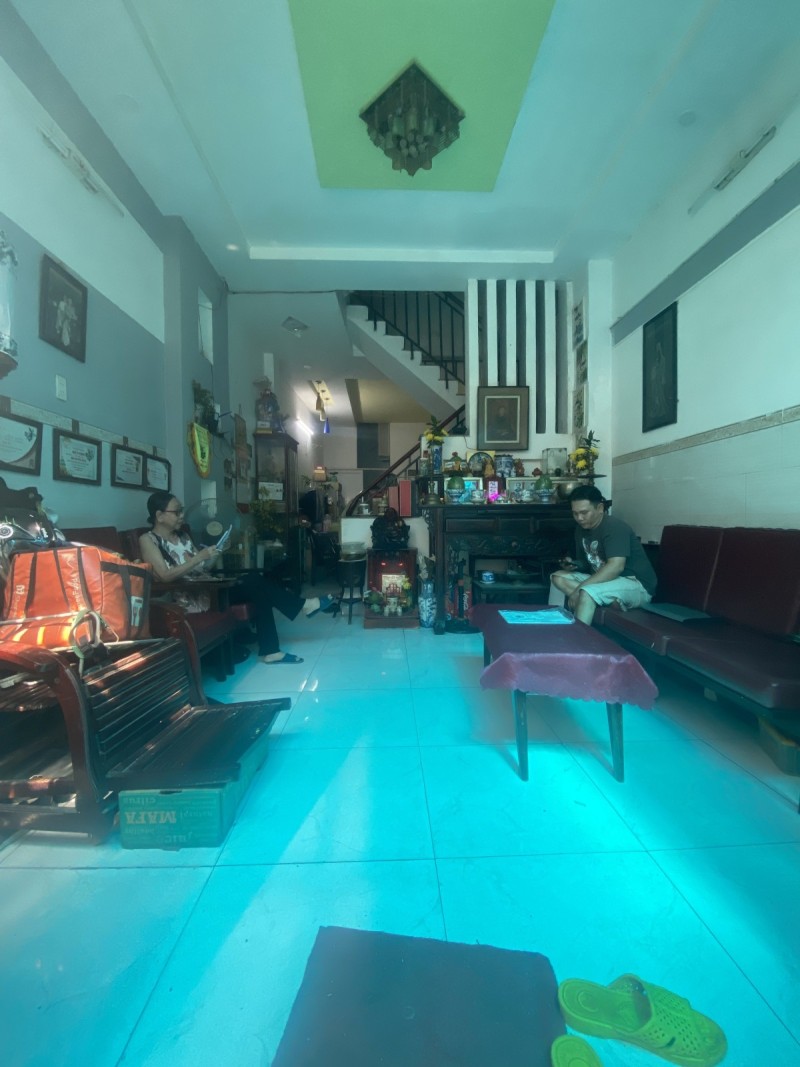 Bán Nhà Nguyễn Nhữ Lãm, Tân Phú, 3.9m x 15.5m, 4 tầng Ở Ngay, Chỉ 4.95 Tỷ
