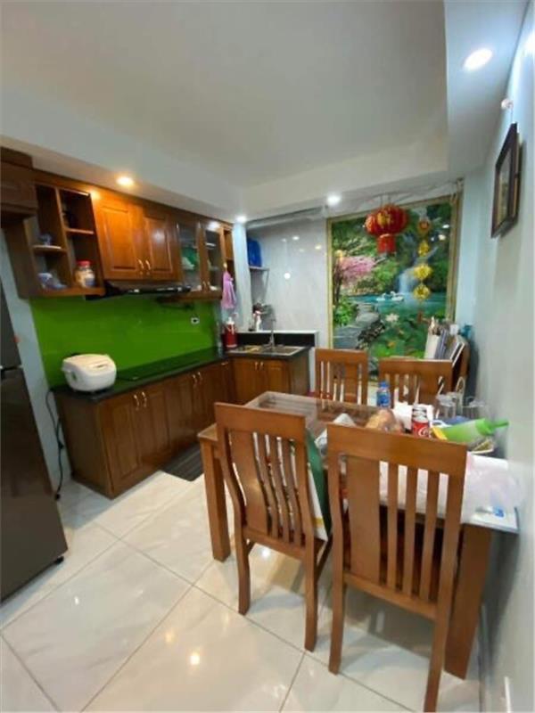 BÁN NHÀ - DIỆN TÍCH 40M- 4 NGỦ - DÂN XÂY PHỐ TRẠM