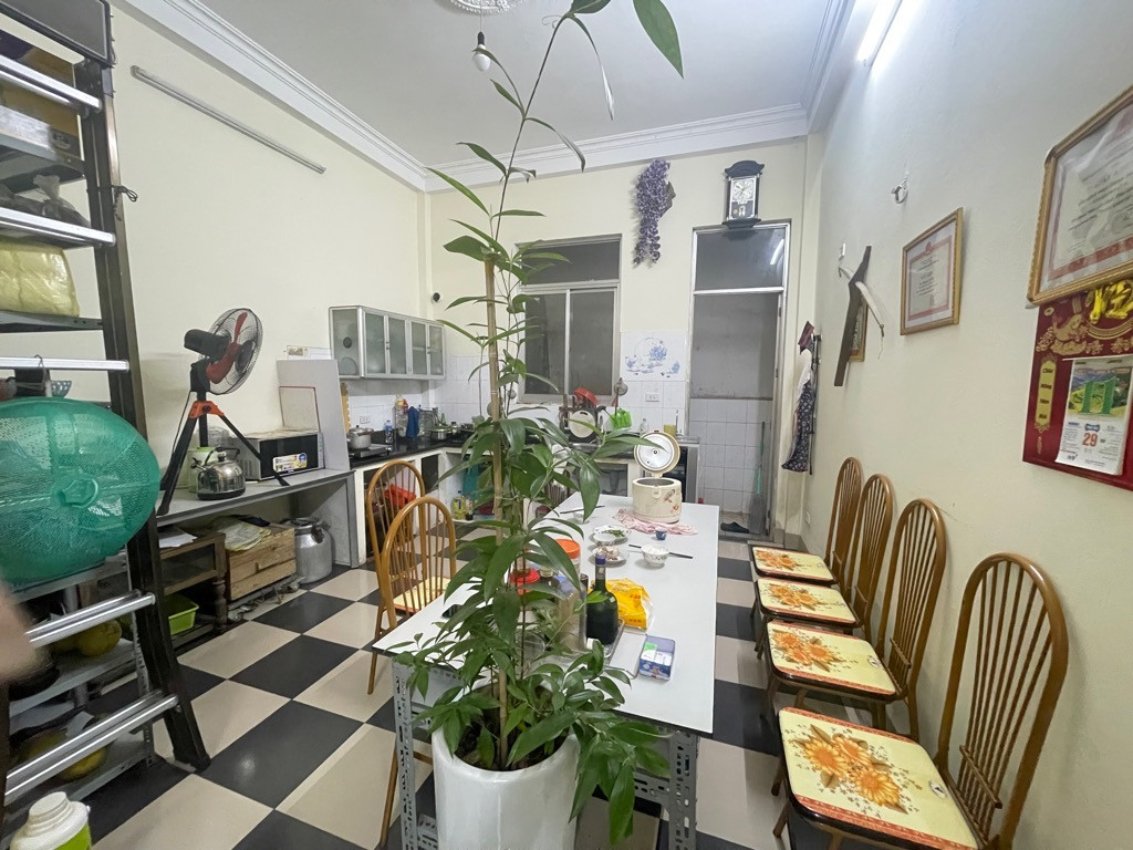 Bán nhà Khuyến Lương, Trần Phú, phân lô ô tô đỗ cửa, vỉa hè kinh doanh 56 m2, 6 tỷ 400