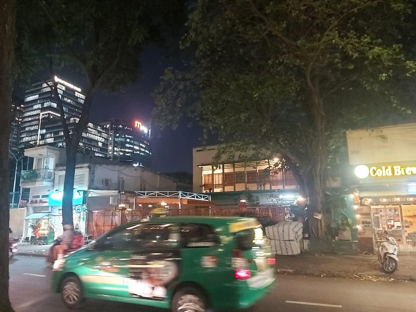 Mặt Tiền Mạc Đỉnh Chi, Phường Bến Nghé, Quận 1