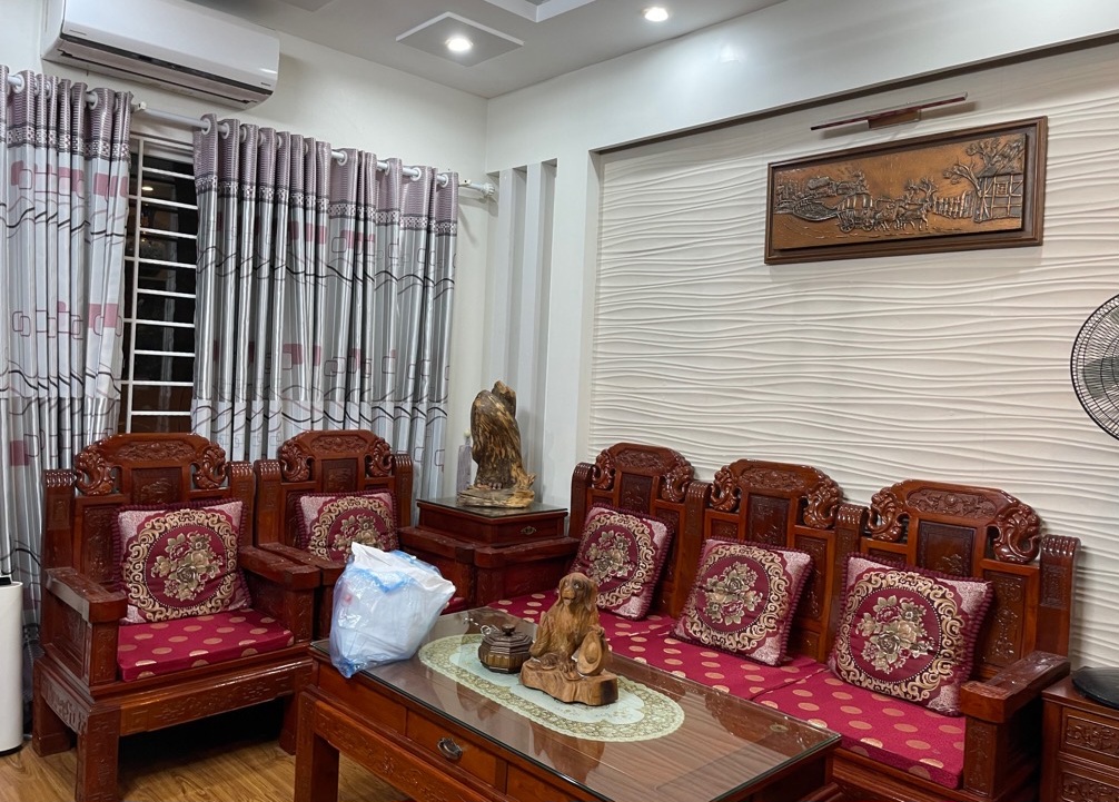 SIÊU PHẨM PHỐ LÁNG HẠ - LÔ GÓC , NHÀ ĐẸP DÂN XÂY - NGÕ THÔNG – Ô TÔ GẦN NHÀ – AN SINH ĐỈNH – 42M2, 6.8 TỶ