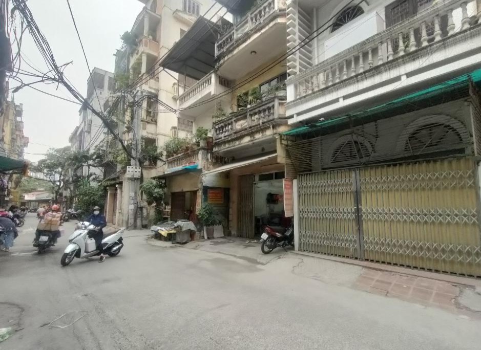 SIÊU HIẾM – TRUNG TÂM CẦU GIẤY – NGÕ THÔNG – Ô TÔ – 5T, NHỈNH 5 TỶ