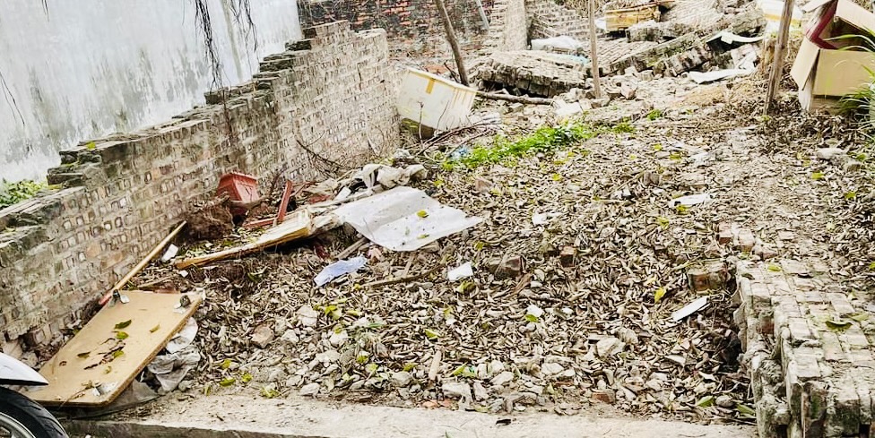 BÁN ĐẤT HỮU HƯNG VUÔNG ĐẸP GẦN VIN ÔTÔ