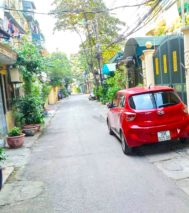 Hiếm có! Chung cư mini 77m2, ô tô đỗ cổng, 15m ô tô tránh. 10 Phòng. Thang Máy. Trung tâm Hai Bà Trưng Hoàng Mai, luôn luôn kín phòng.