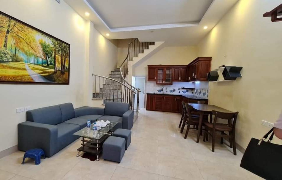 BÁN NHÀ PHỐ LÊ LỢI. DT 33M. 2TẦNG. MT 4.3M. 2.8 TỶ.ĐANG CẦN BÁN. HÀ ĐÔNG.