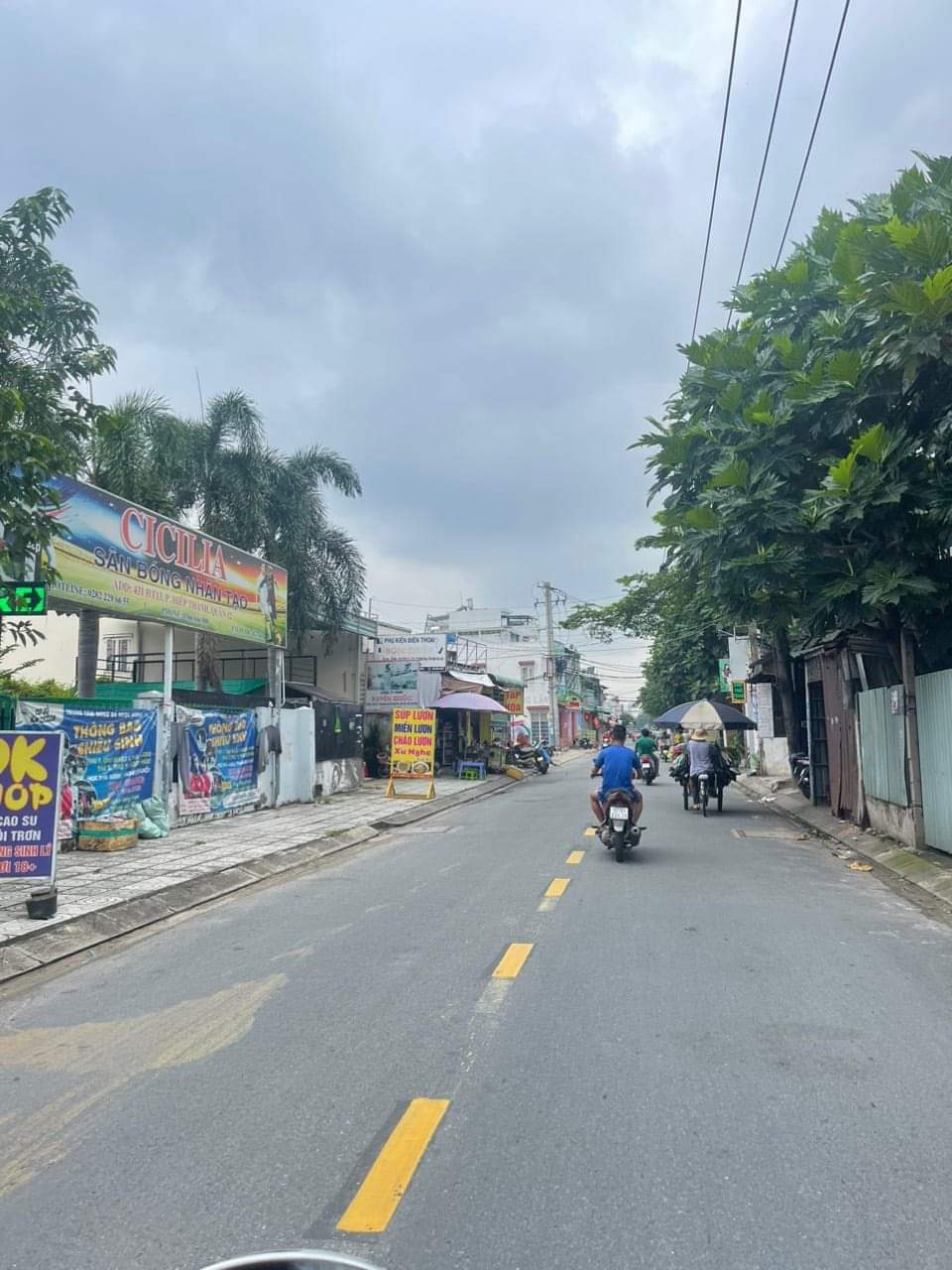 bán nhà mặt tiền chỉ 40 triệu/1m2 cấp 4- 209m2- có dòng tiền cho thuê- Hiệp Thành Quận 12