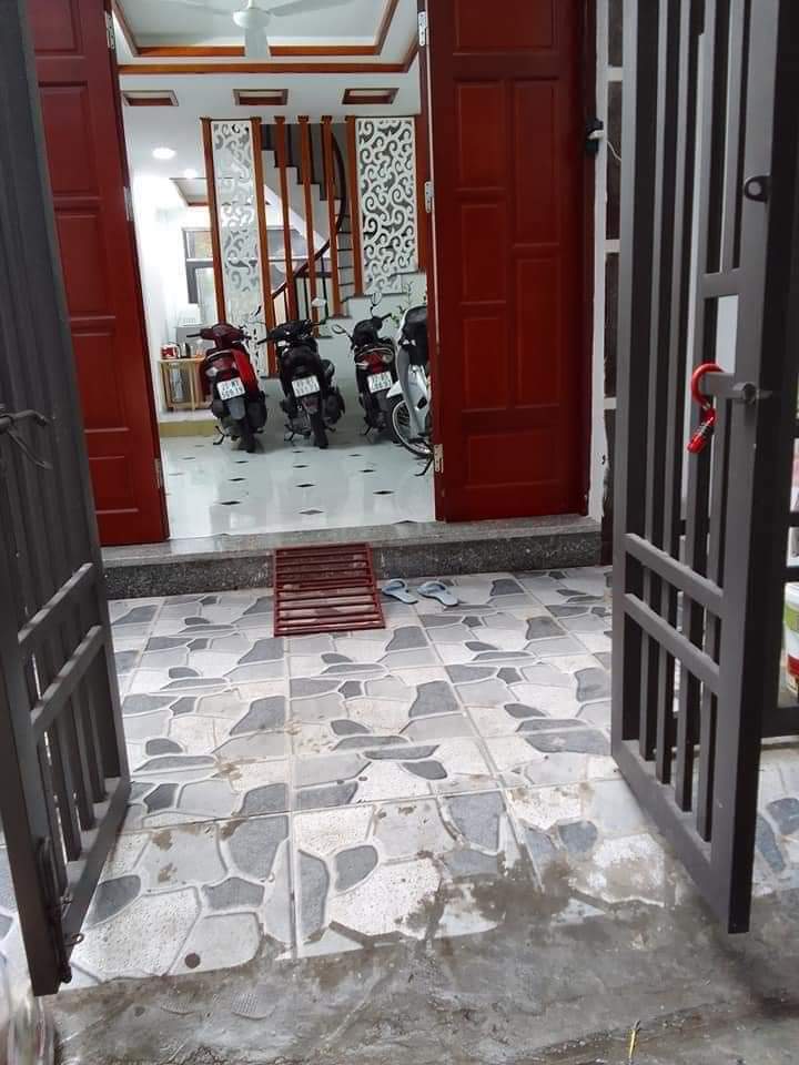 NHÀ TÂN MAI HOÀNG MAI 50M 6TỶ 6T MT3.6M NGÕ THÔNG NHÀ ĐANG CHO THUÊ 20TR/ THÁNG