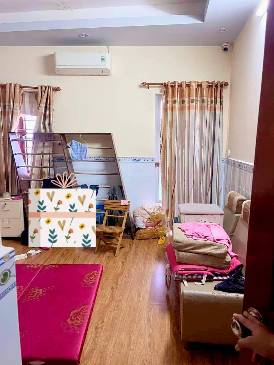 Nhà mặt tiền số, 5 tầng, 70m2. Ngang 4.3m. Giá 5tỷ2. Phường Phước Long B, Quận 9.