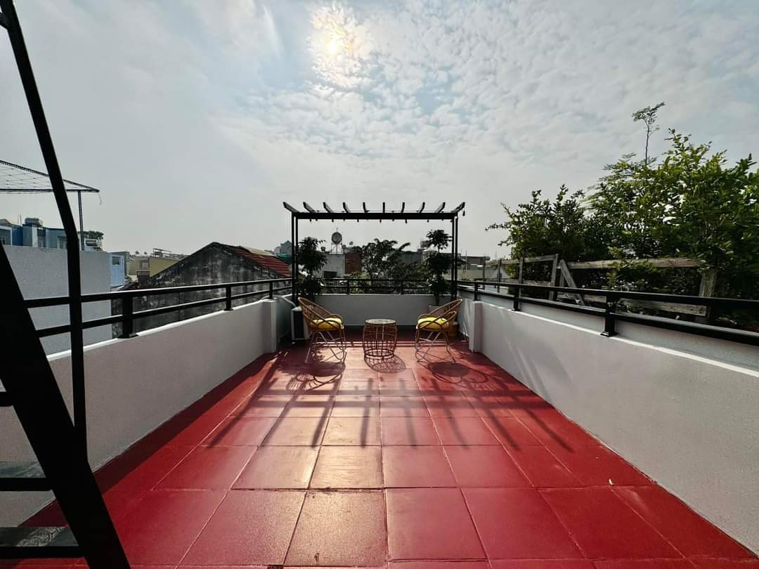 bán nhà sát HXH - 50m2 - 4 tầng BTCT- Phạm Văn Bạch- p15 Tân BÌnh