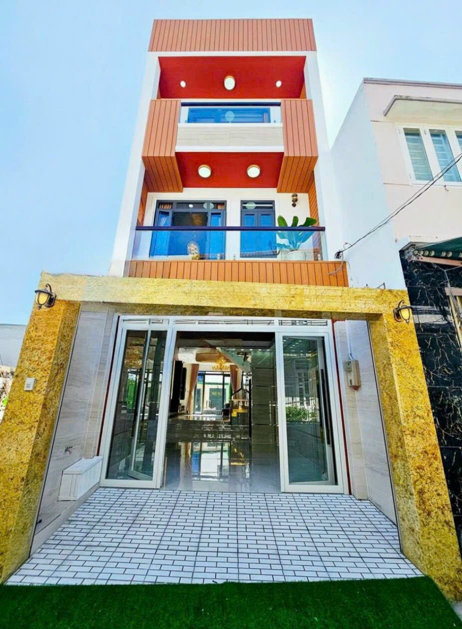 CHÍNH CHỦ BÁN NHÀ ĐẸP LÔ NHÌ HẺM XE HƠI ĐƯỜNG HUỲNH TẤN PHÁT, QUẬN 7 - CÓ HỒ BƠI - FULL NỘI THẤT - XE HƠI NGỦ TRONG NHÀ