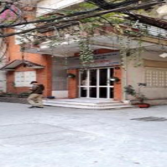 CHÍNH CHỦ CẦN BÁN ( miễn trung gian) LÔ GÓC - KINH DOANH - Ô TÔ ĐỖ CỬA