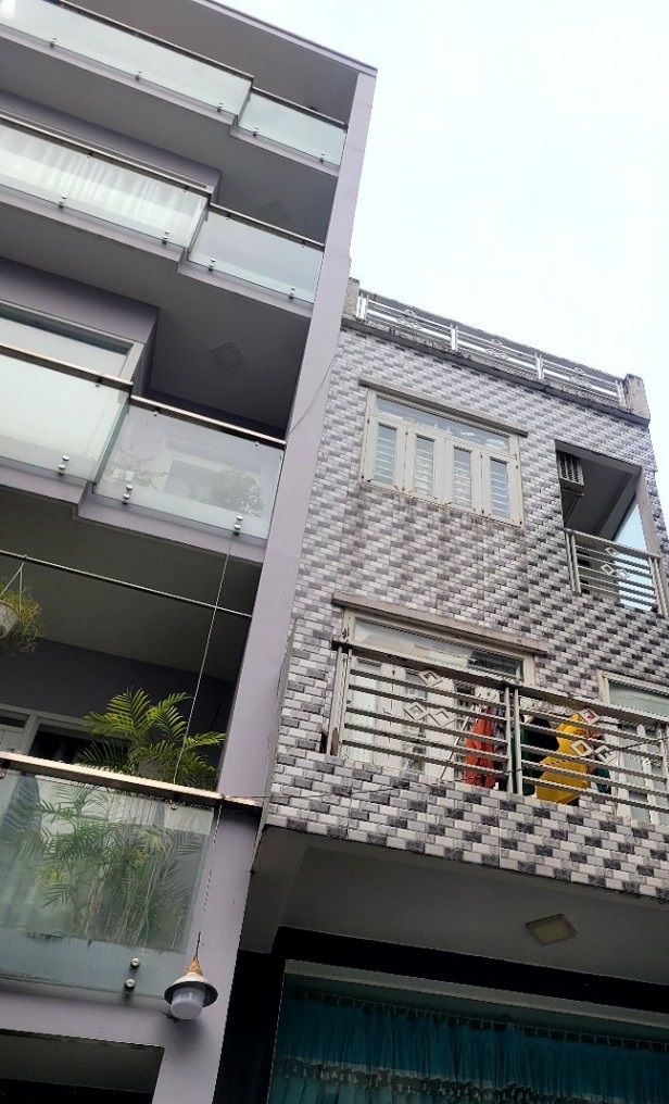 Vườn Chuối Quận 3, Nhà 5 Tầng Ngang 3.5m Xe Hơi Đến Cửa, Nhỉnh 5 Tỷ