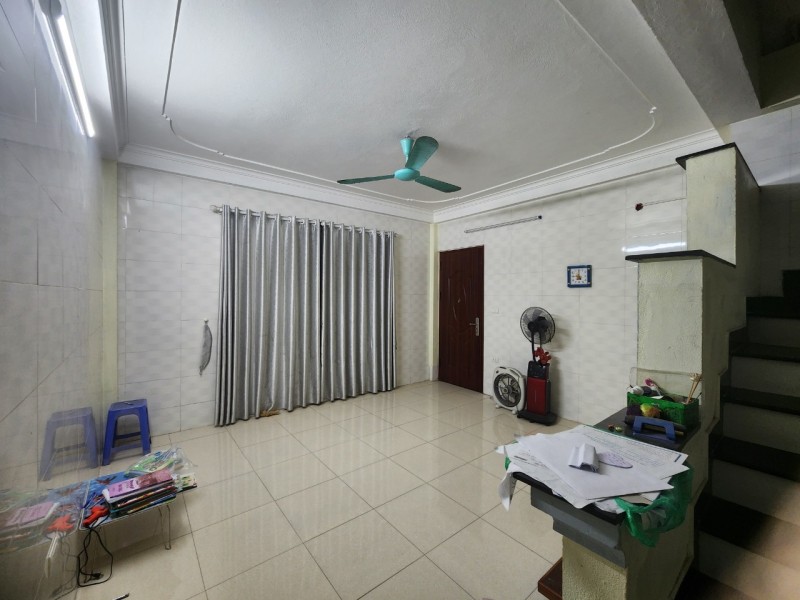 Bán nhà Phú Thượng - Tây Hồ 43m, ô tô 10m, 4 ngủ, an sinh đỉnh chỉ 4.3 tỷ