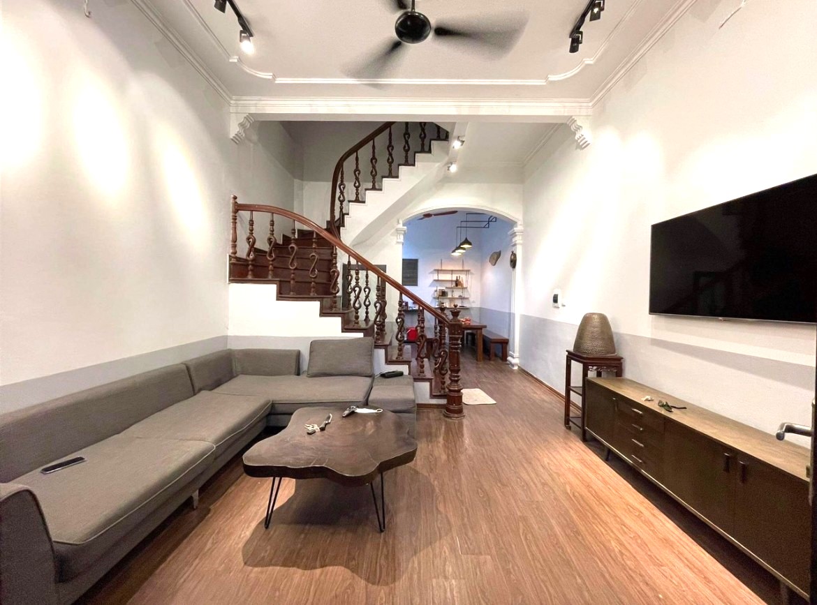 MẶT PHỐ + LÔ GÓC + 3 THOÁNG + MẶT TIỀN KHỦNG 17.5 TỶ