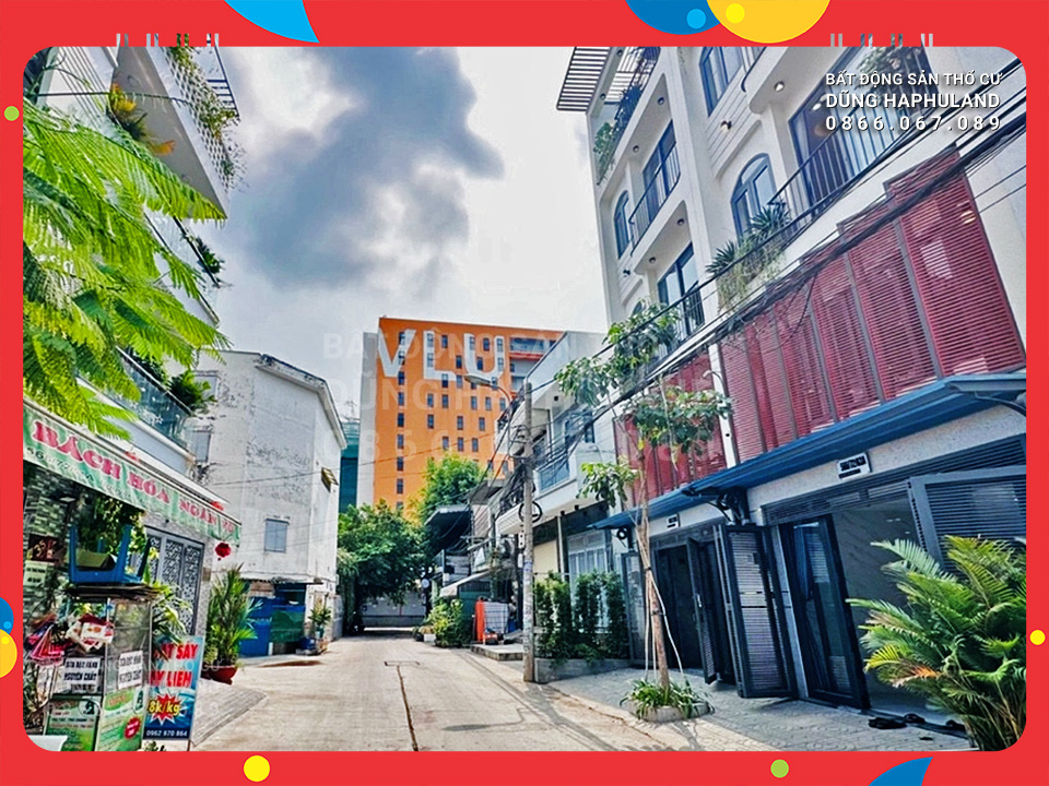 GV. 28 triệu/m2. 456m2 dtsd nhà đất có thổ cư, gần trường Đại học Văn Lang.