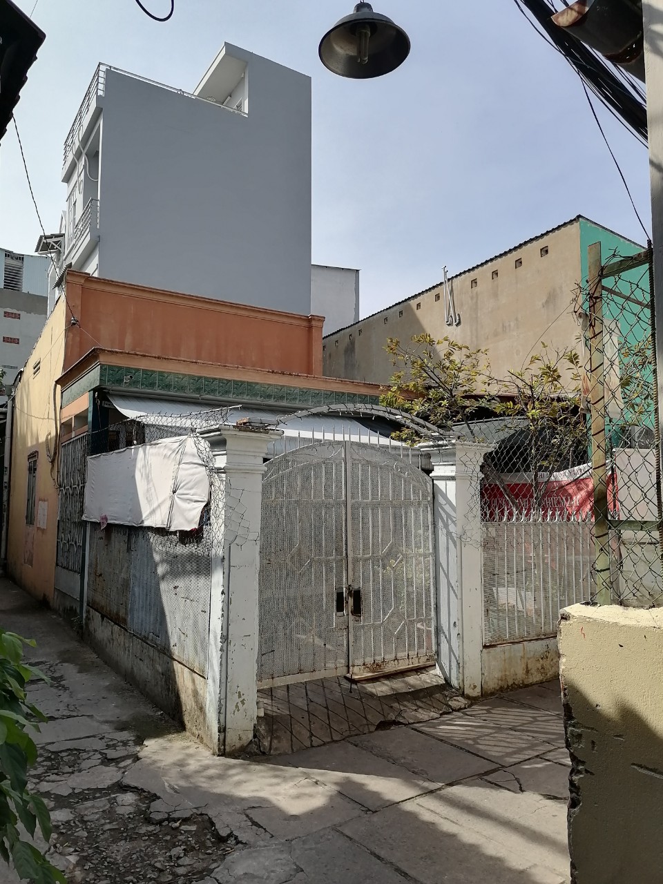 BÁN NHÀ TRỆT HẺM 308 HUỲNH TẤN PHÁT P. TÂN THUẬN TÂY QUẬN 7