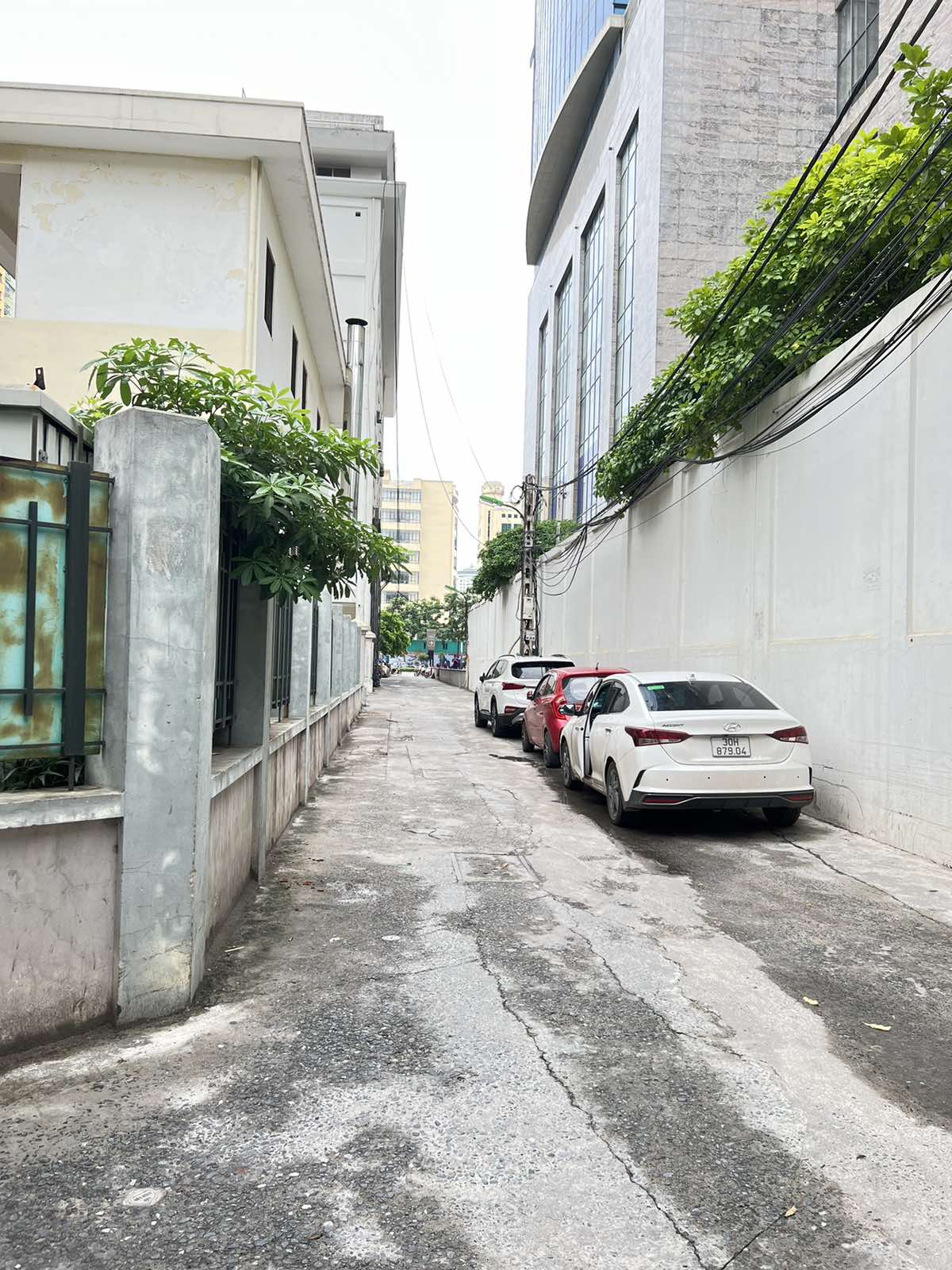 Cho thuê văn phòng đầu ngõ 54 Nguyễn Chí Thanh Hà Nội (cạnh vincom)