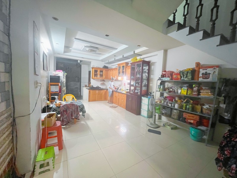 CHỦ XOÁN BÁN ĐỂ ĐI ĐINH CƯ HẠ GẤP CHỈ CÒN 6 TỶ 8. NHÀ 4 TẦNG - MT 8 PHẠM VĂN CHIÊU. 72M2. TẶNG LẠI TÂT CẢ NỘI THẤT.