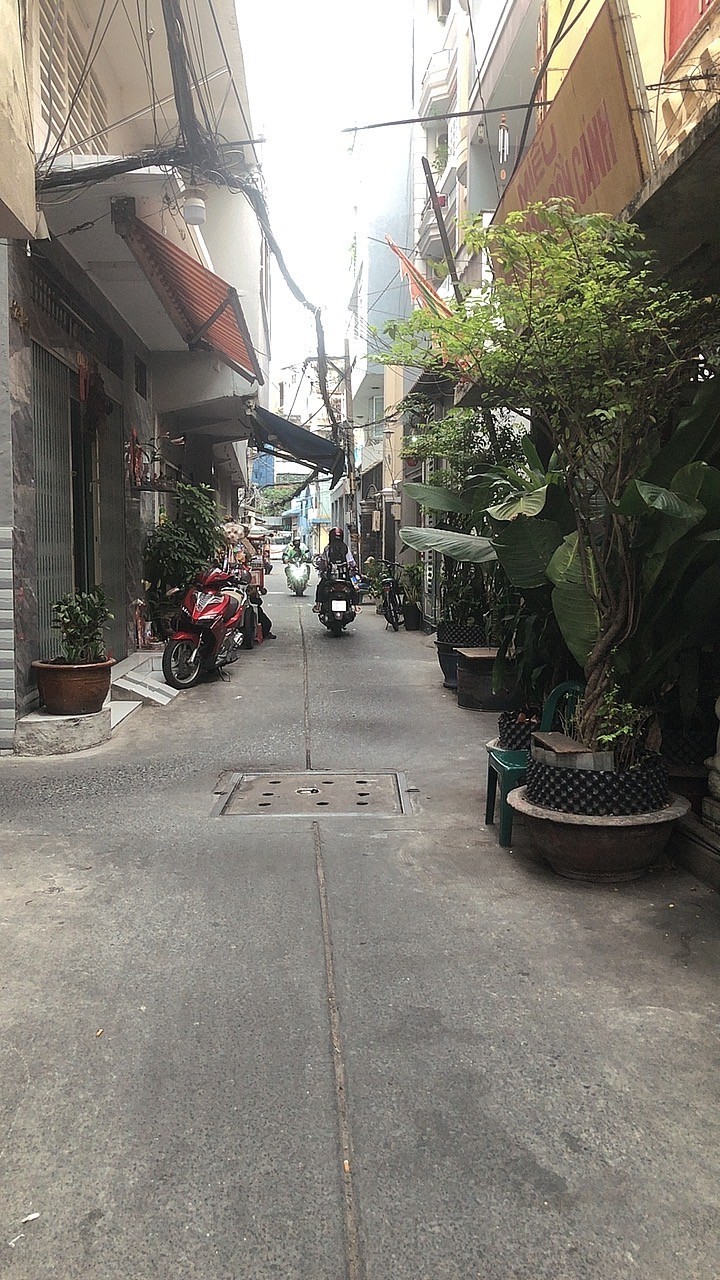 Bán nhà Điên Biên Phủ Quận 10 69m2 giá chỉ 8.4 tỷ TL.