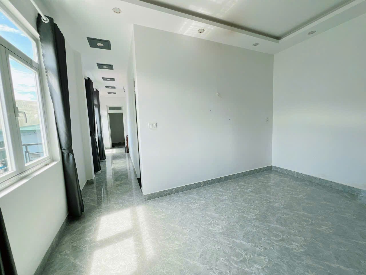 NHÀ ĐẸP GẦN NGÃ 5 ĐẠI HỌC - Hẻm Võ Trường Toản Phường 8 TP Đà