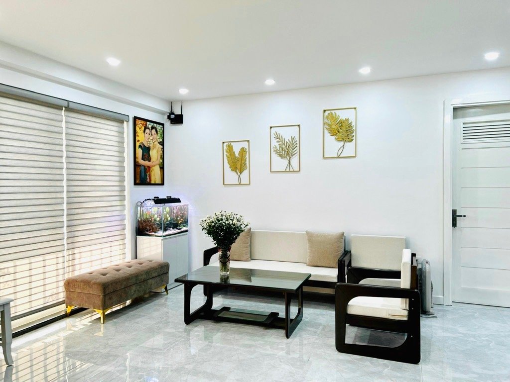 Nhà phố Nam Đồng, ngõ rộng, gần hồ, nhà đẹp long lanh, 55m, 4PN, 6.95 tỷ