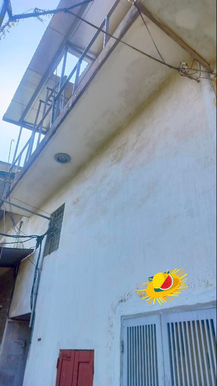 Nhà 3t Giải Phóng ngõ thông sổ đỏ riêng chỉ 1,05 tỷ