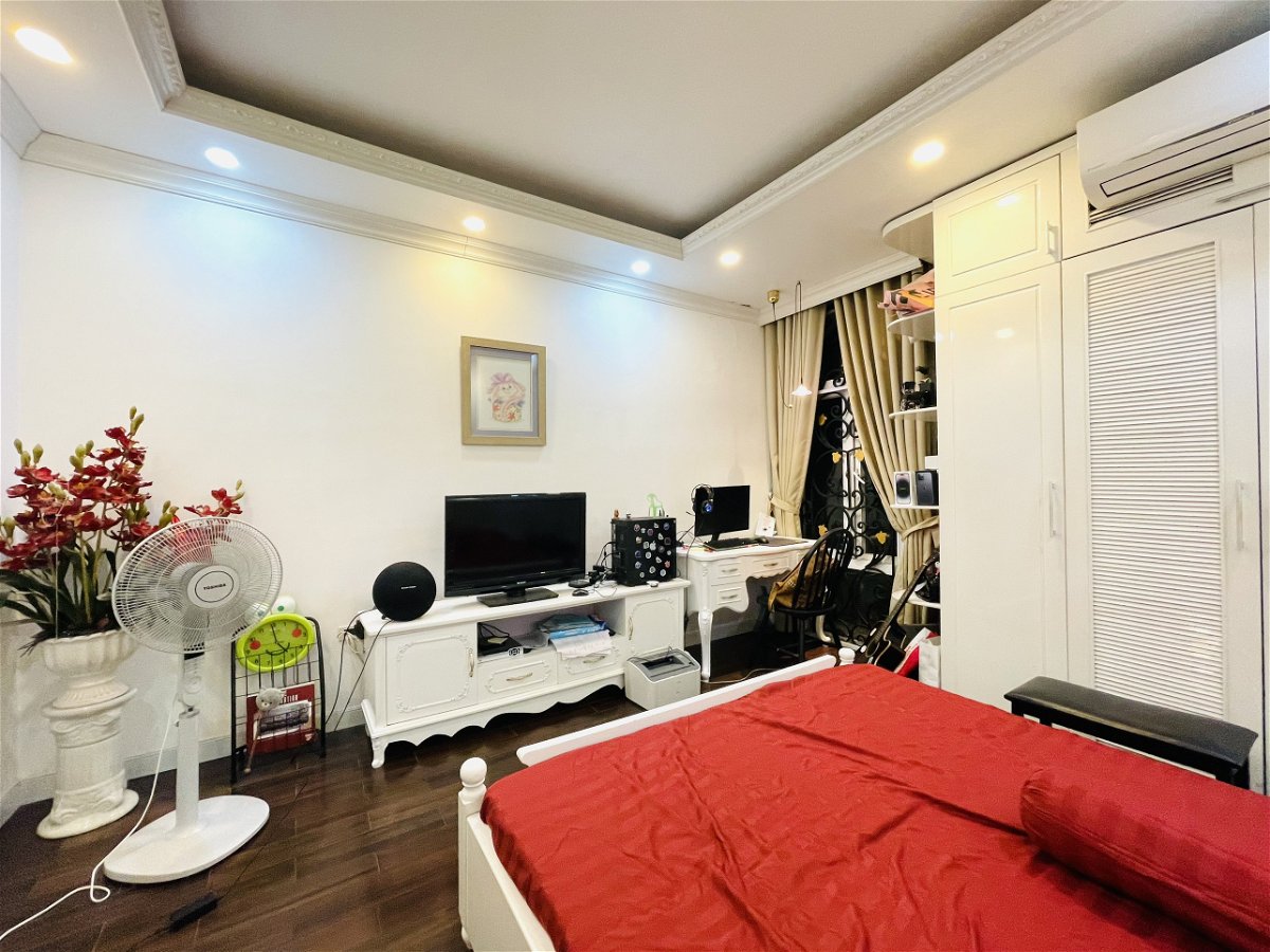 Bán Nhà Phố Thái Hà Quận Đống Đa. 60m Nhỉnh 10 Tỷ. Cam Kết Ảnh Thật Mô Tả Chính Xác. Chủ Muốn Bán Nhanh Giá Chốt Bất