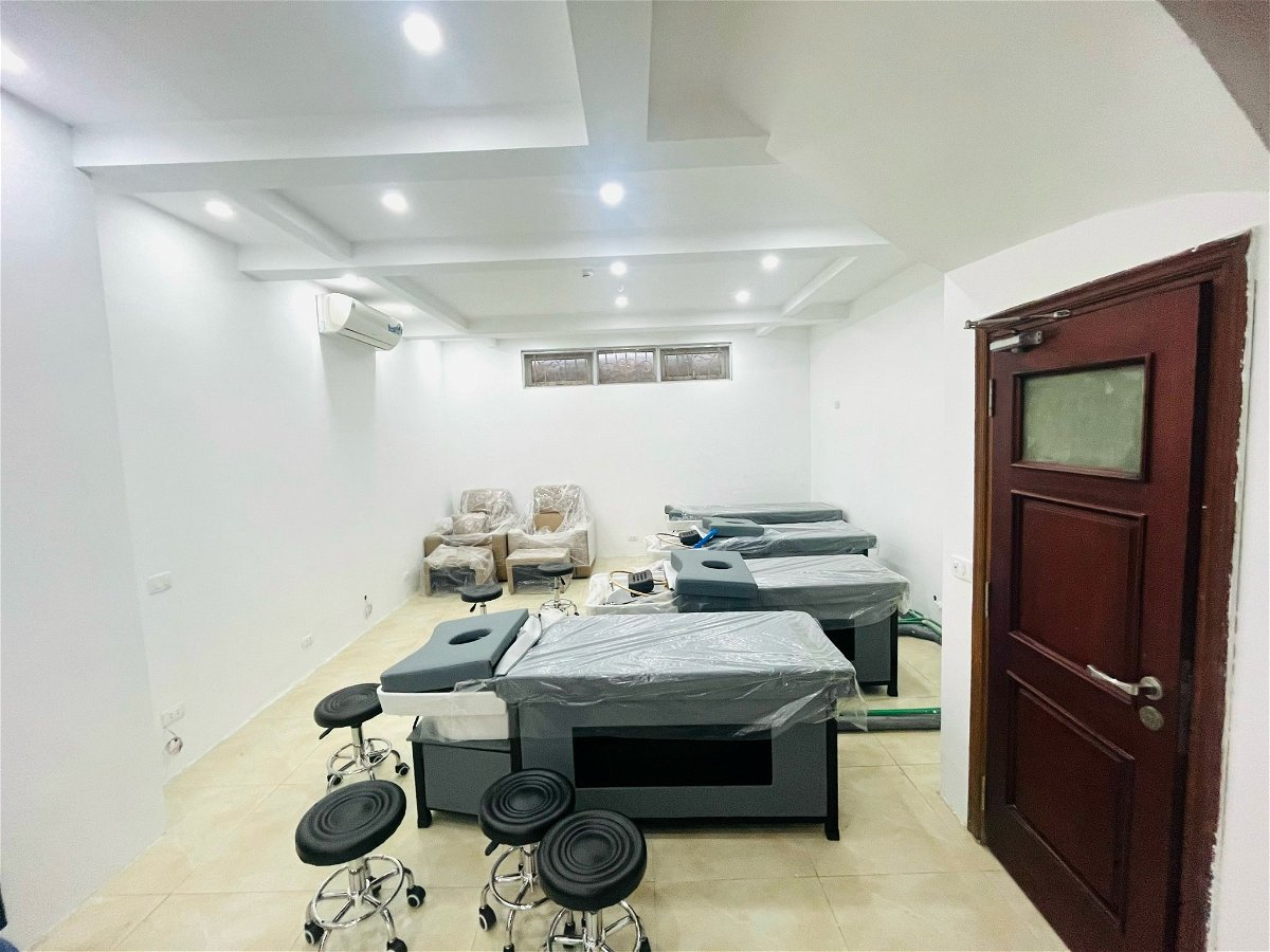 Bán nhà Licogi Khuất Duy Tiến 73m2, 5 tầng, vỉa hè thông thoáng, kd đỉnh, giá 21 tỷ