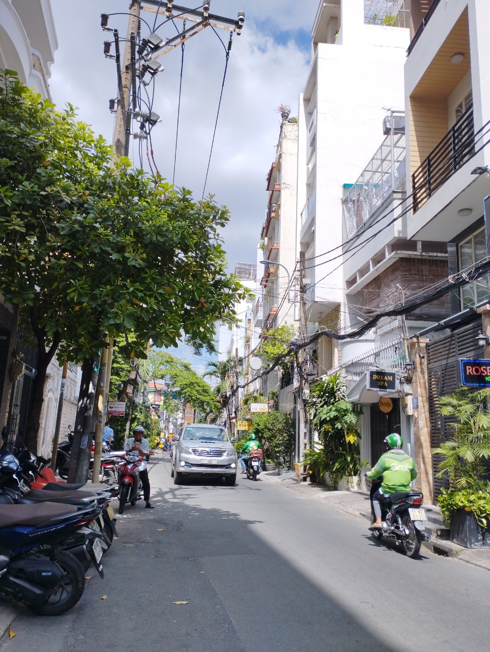 Hiếm Lý Thường kiệt - Quận 11 - 5 tầng - HXH Thông Sát MT