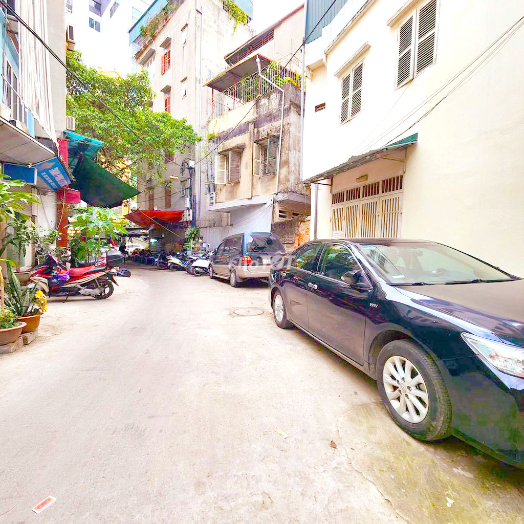 DÒNG TIỀN 7% CCMN 10 PHÒNG, NGÕ THÔNG Ô TÔ ĐỖ CỬA, THANG MÁY, 9.4 TỶ